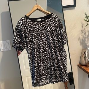 Saint Laurent Black Leopard print T-shirt sz. XL ( Hedi Slimane design) 2014